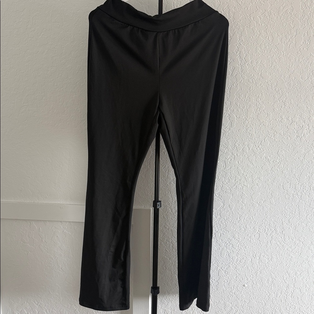 SHEIN Black Flare Leggings